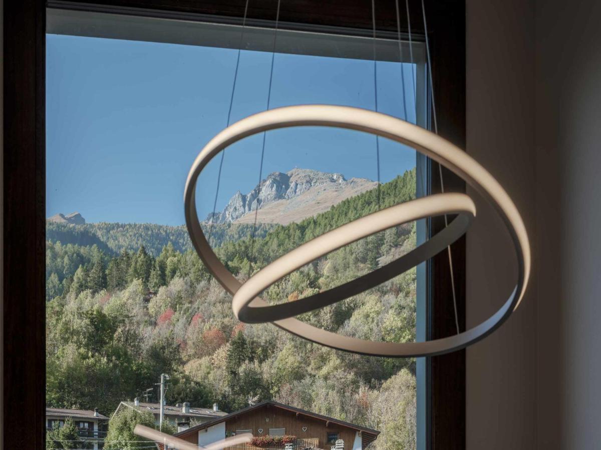 Hotel Garni Alta Valle Vione ภายนอก รูปภาพ