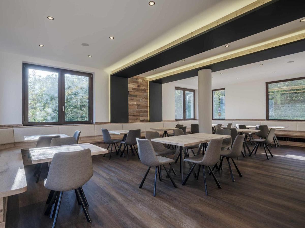 Hotel Garni Alta Valle Vione ภายนอก รูปภาพ